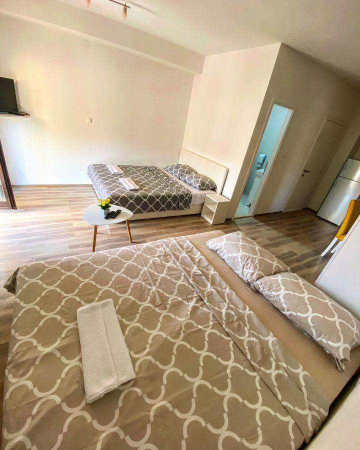 Apartmani Ivkovic+ Trebinje Exterior foto