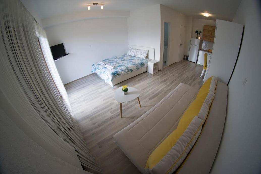 Apartmani Ivkovic+ Trebinje Exterior foto